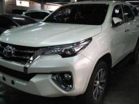 2017 Toyota Fortuner 2.4V A/T Pearl White DIESEL