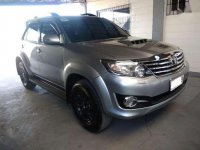 2015 Toyota Fortuner V 4x2 dsl AT FOR SALE