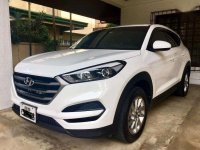 2016 Hyundai TUCSON 2.0 GL A/T gasoline -White
