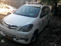 2009 model TOYOTA Avanza taxi