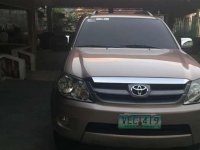 SELLING TOYOTA Fortuner 2008 GASOLINE