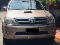 SELLING Toyota Fortuner 2006 