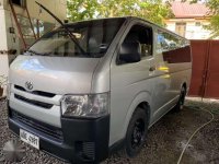 2016 Toyota Hiace Commuter 2.5 Manual Transmission SILVER