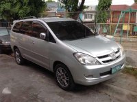 Toyota Innova 20 G gasoline 2005 Model FOR SALE