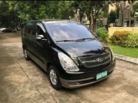 2010 HYUNDAI Starex gold FOR SALE