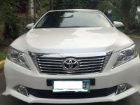 2013 TOYOTA Camry 2.5V Pearl White