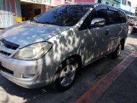 TOYOTA Innova e manual diesel 2005