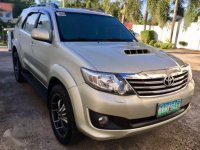 Toyota Fortuner V 2012 for sale 