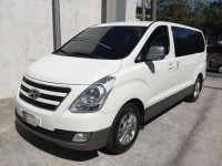 2016 Hyundai Grand Starex SS 2.5 CRDi VGT Swivel chair