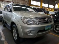 2011 Toyota Fortuner g gas AT FOR SALE