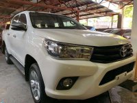 2016 Toyota Hilux 2400G 4x2 Manual White