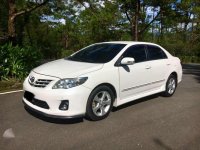 FOR SALE 2011 model Toyota corolla Altis 1.6V top of the line