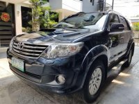 2013 Toyota Fortuner 4x4 v FOR SALE