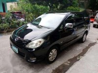 Toyota Innova G 2009 model FOR SALE