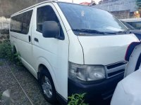 2013 Toyota HiAce Commuter 2.5 MT DSL