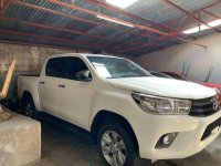 2016 Toyota Hilux 2400 G 4x2 Manual Diesel White