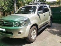 TOYOTA Fortuner vvti 2011 FOR SALE