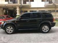 Ford Escape 2004 Model 30 XLT AWD FOR SALE