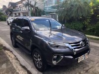 2017 TOYOTA Fortuner V model 2.4 automatic 4x2 diesel