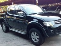 Good as new Mitsubishi Strada 2014 for sale