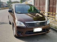 SELLING TOYOTA Innova 2.0E AT (Gas) 2014