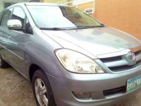 For sale TOYOTA Innova g 2007 diesel top of the line manual
