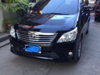 SELLING Toyota Innova G 2015