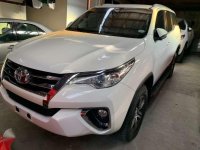 TOYOTA Fortuner 2.4 G 4x2 2017 Automatic White