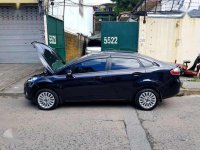2011 FORD FIESTA - automatic transmission . very FRESH . all power