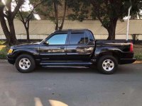 For sale: 2000 Ford Explorer Sport trac Black