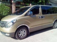 For sale HYUNDAI Starex Vgt 2010 gold diesel manual