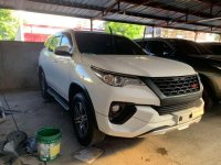 2018 TOYOTA Fortuner 24 G 4x2 Automatic White