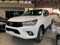 2016 TOYOTA Hilux 24 G 4x2 Manual White