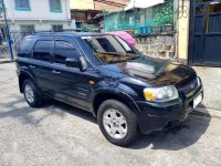 2005 FORD ESCAPE XLS - glossy paint . AT . super cool aircon
