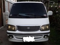 Toyota HIACE Commuter 2.4 diesel FOR SALE