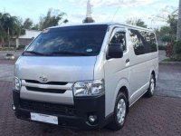 Toyota HIACE Commuter van 3.0 engine 2018 model