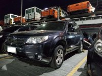 2010 Subaru Forester 2.0x Automatic transmission