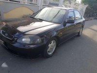 Selling Honda Civic vti 97