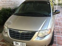 2005 Chrysler Town and Country van for sale