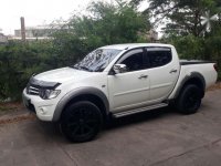 Mitsubishi Strada 2013 for sale