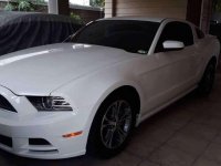 SELLING Ford Mustang 2013