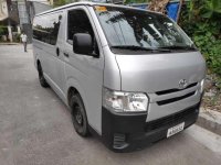 2018 Toyota Hiace 3.0 commuter diesel manual SILVER