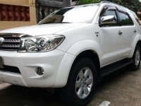 2010 TOYOTA Fortuner 4x2 G diesel mt 