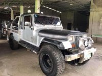 2015 Jeep Wrangler 4x4 Diesel Pick Up Style