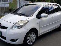 2011 Toyota Yaris 15G Top of the line