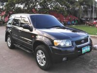 2006 Ford Escape xls Top of the Line