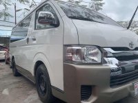 2017 Toyota Hiace GL Grandia 3.0 Automatic White