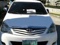 2009 TOYOTA Innova J FOR SALE