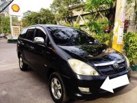 Rush Sale TOYOTA Innova 2007 V (top of the line)