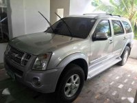 Isuzu Alterra Automatic 4x4 2008 FOR SALE